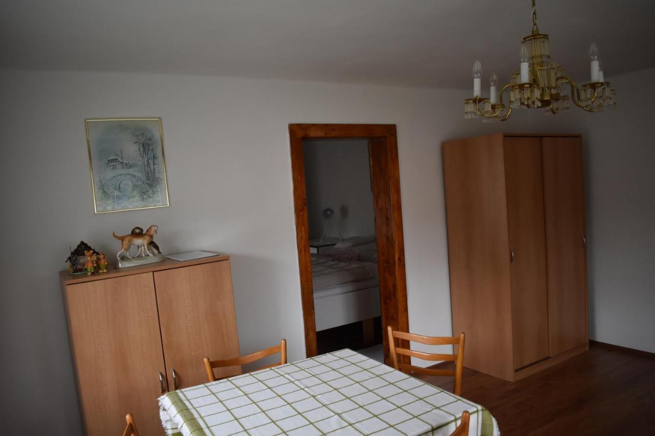 Guest House Hartenberg Sokolov Bagian luar foto